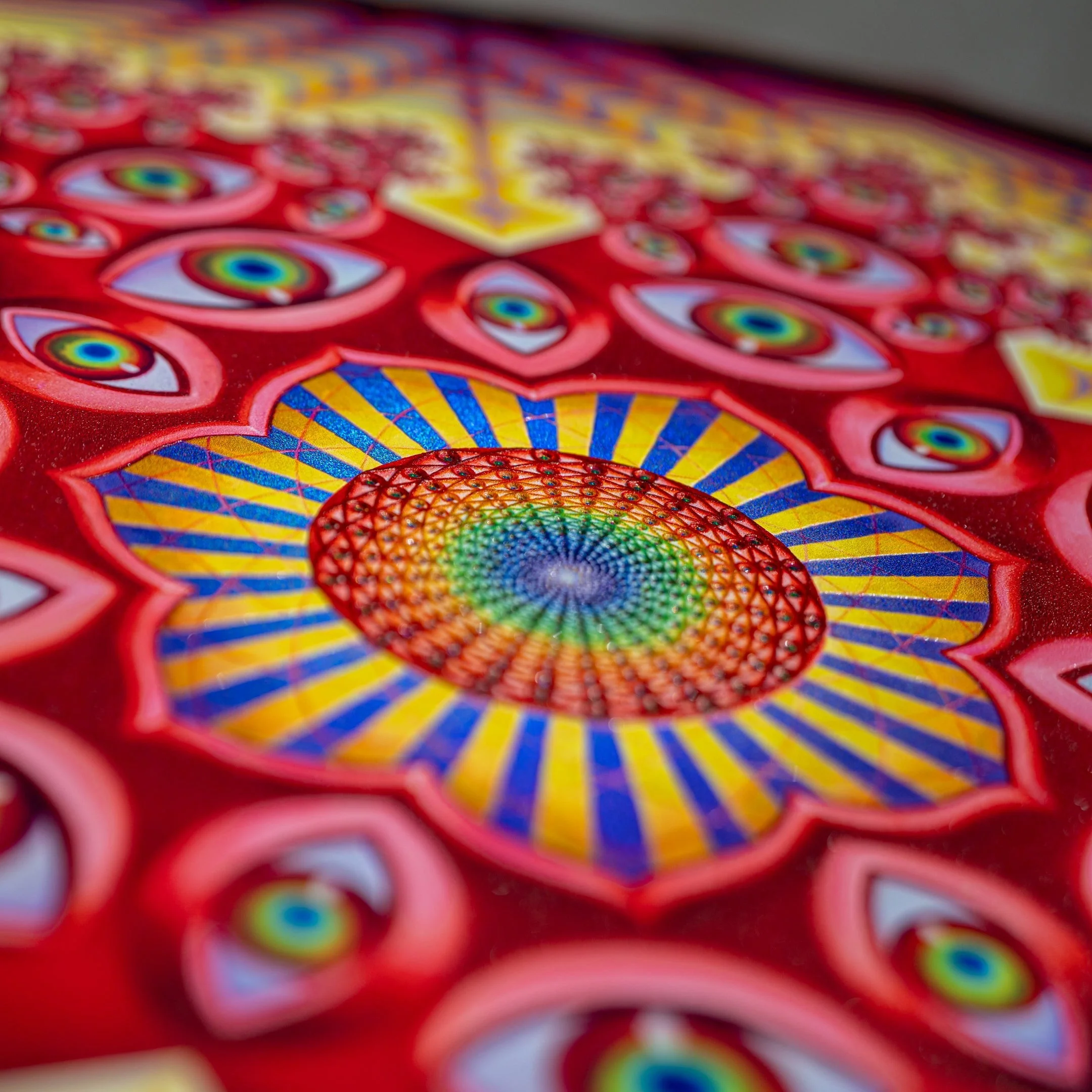 Vision Crystal Tondo - Holographic Textured Metal Print - Image 6